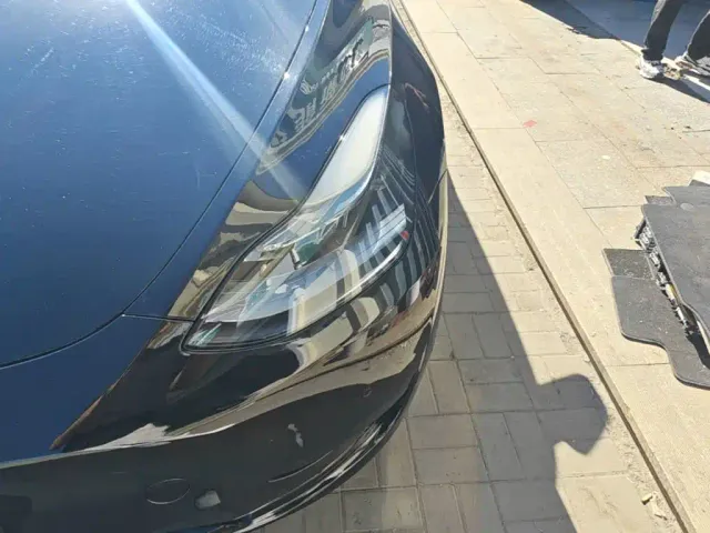 Tesla Model Y — Фото автомобиля 23