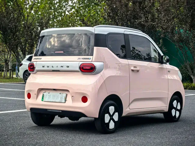 Wuling Hongguang Mini EV — Фото автомобиля 15
