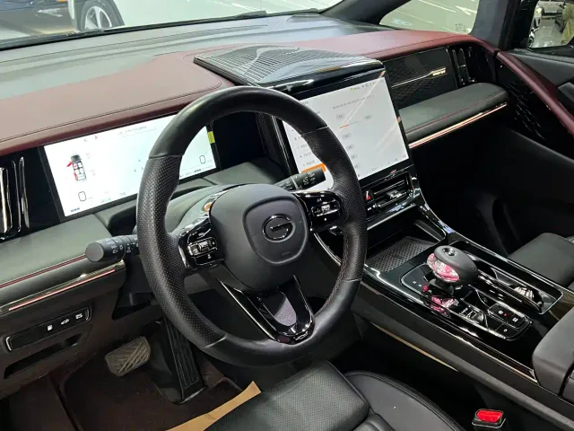 GAC Trumpchi M8 — Фото автомобиля 5