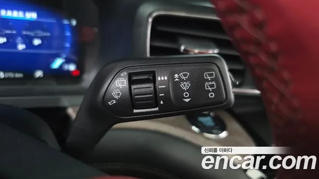 Ford Explorer Explorer 6 поколение 3.0 Platinum 4WD — Фото автомобиля 29