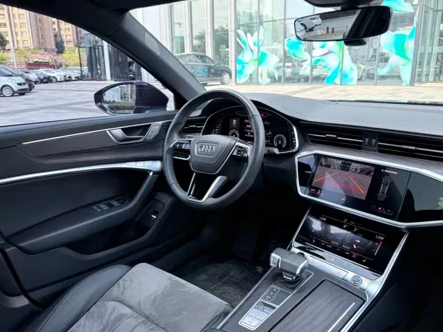 Audi A6L — Фото автомобиля 25