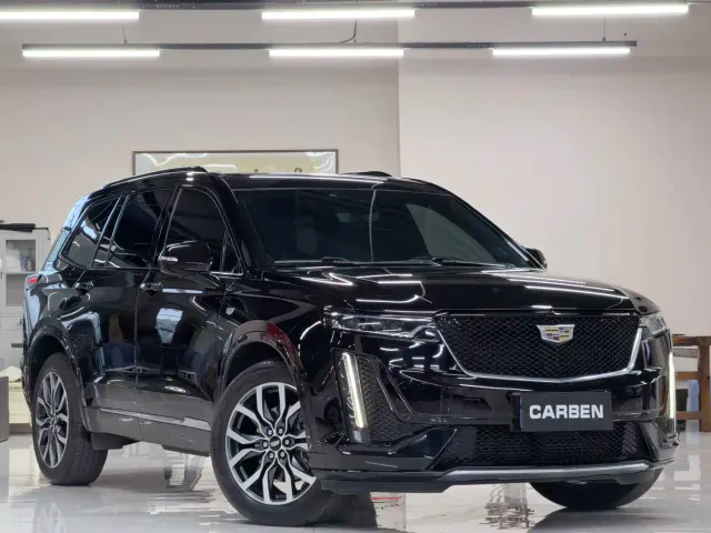 Cadillac XT6 — Фото автомобиля 3