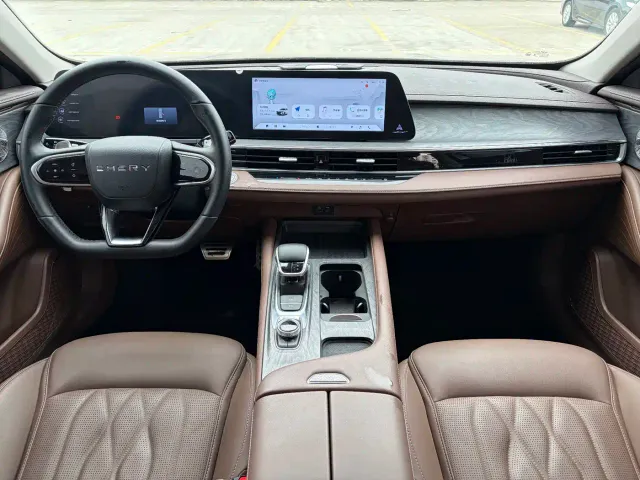 Chery Arrizo 8 — Фото автомобиля 11