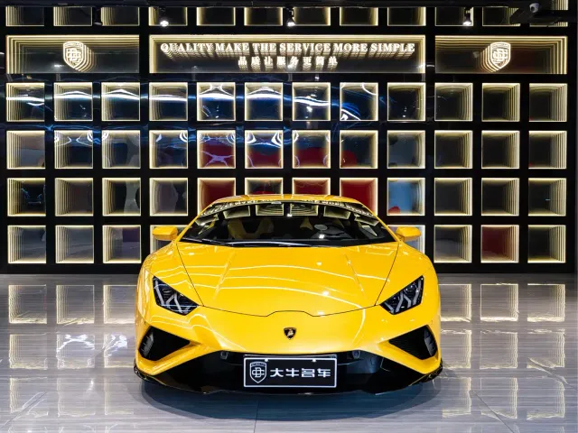 Lamborghini Huracan — Фото автомобиля 2