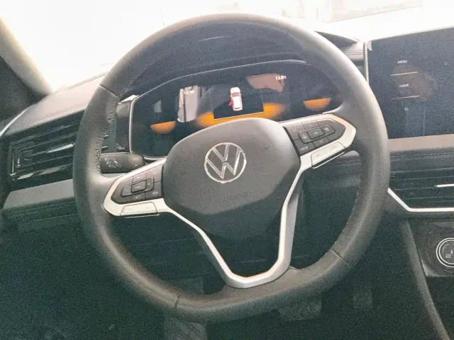 Volkswagen Sagitar — Фото автомобиля 15