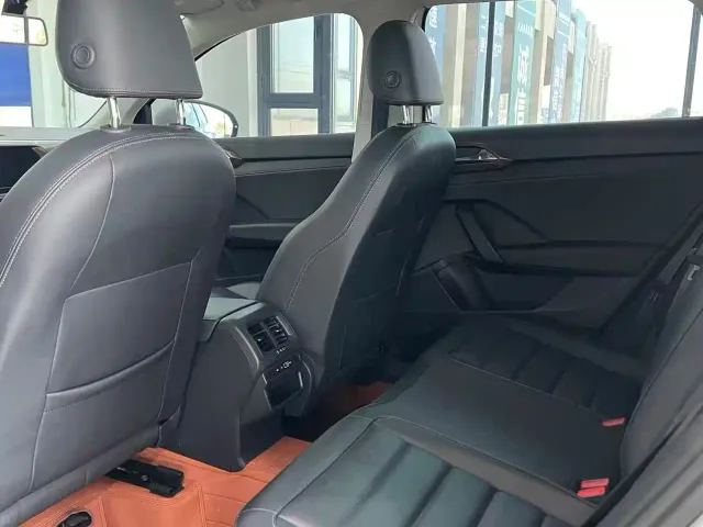 Volkswagen Tharu — Фото автомобиля 5