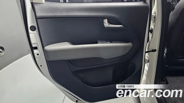 Kia RAY Новый Kia Ray Signature — Фото автомобиля 25