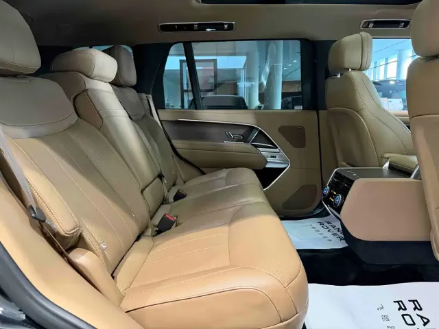 Land Rover Range Rover — Фото автомобиля 19