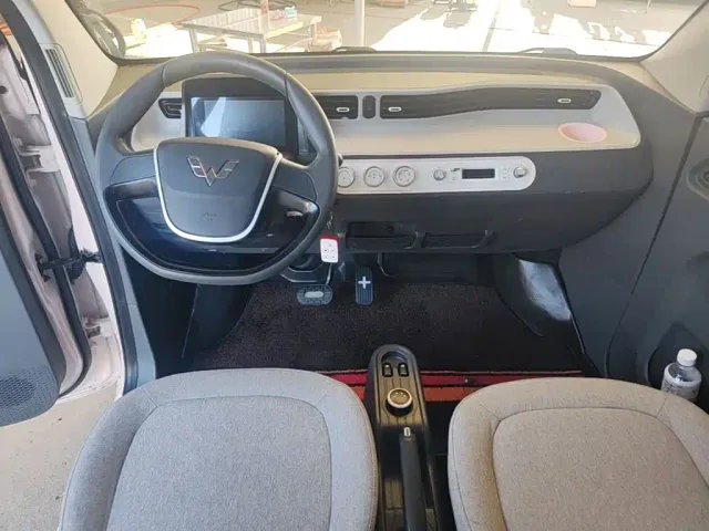 Wuling Hongguang Mini EV — Фото автомобиля 9