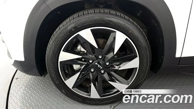 Kia Seltos — Фото автомобиля 5