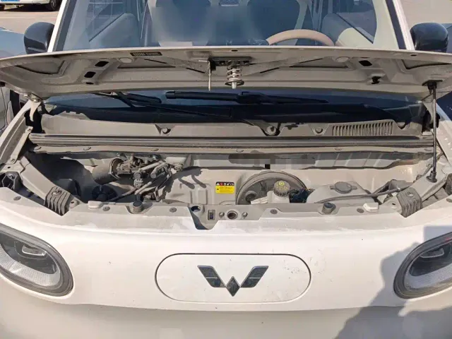 Wuling Hongguang Mini EV — Фото автомобиля 16