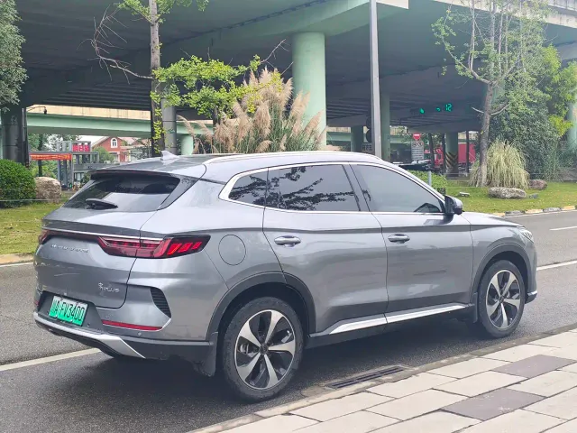 BYD Song PLUS — Фото автомобиля 10