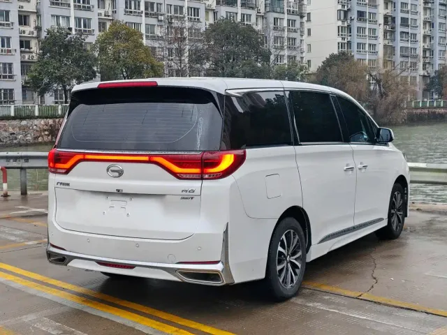 GAC Trumpchi M8 — Фото автомобиля 8