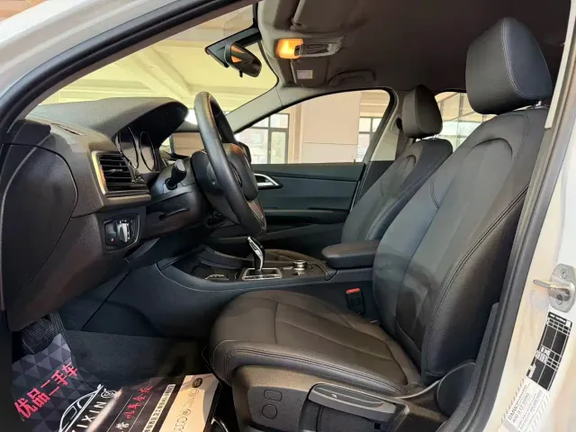 BMW 1 Series — Фото автомобиля 5