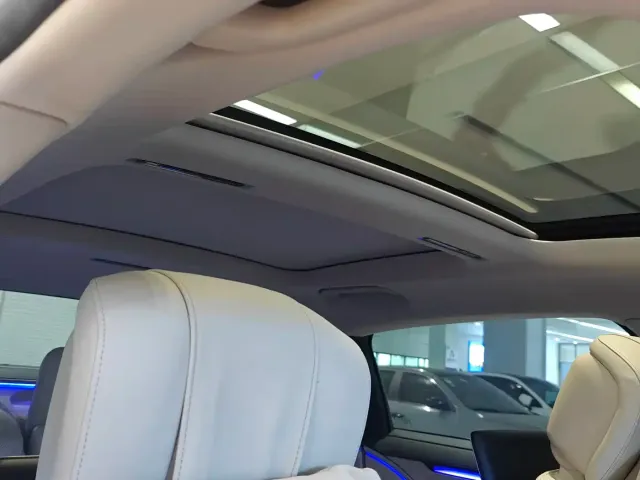 Mercedes-Benz Maybach S-Class — Фото автомобиля 7