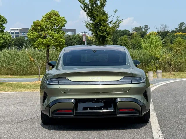 Xiaomi SU7 — Фото автомобиля 6