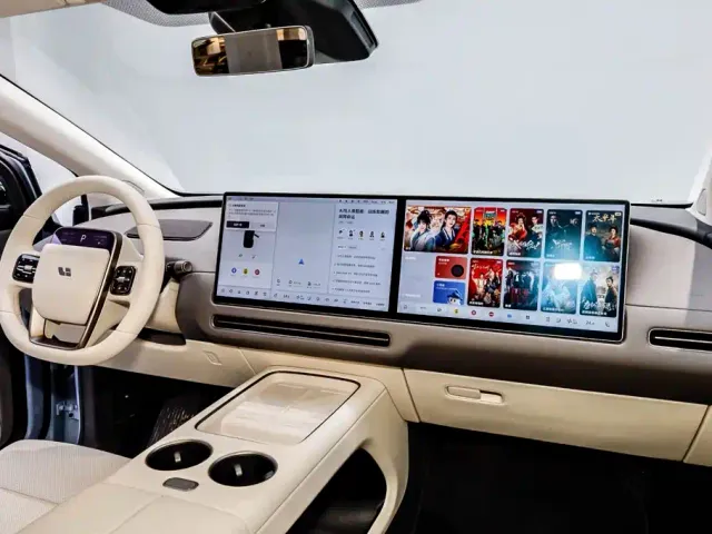 Li Auto Li i8 2025 Standard Edition — Фото автомобиля 23