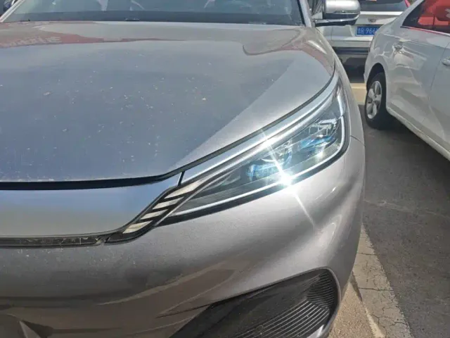 BYD Yuan PLUS — Фото автомобиля 23
