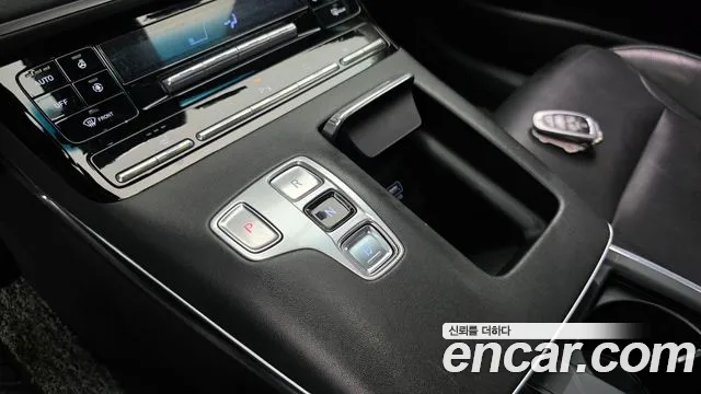 Hyundai Grandeur Новый Grandeur IG 3.0 LPi (Для проката) — Фото автомобиля 8