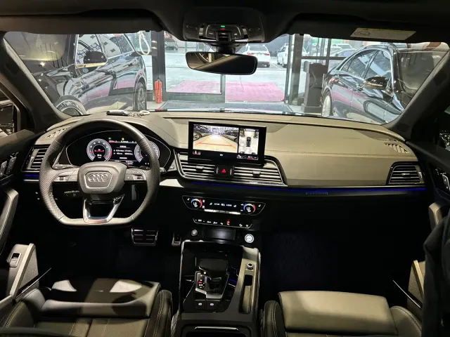 Audi Q5L — Фото автомобиля 22