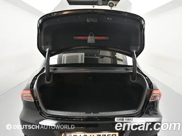 Hyundai Grandeur Новый Grandeur IG — Фото автомобиля 19
