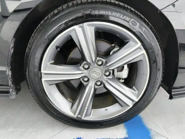 Honda Accord — Фото автомобиля 6