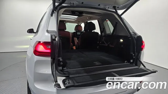 BMW X7 — Фото автомобиля 19