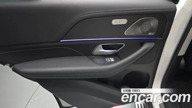 Mercedes-Benz GLE-Class — Фото автомобиля 20