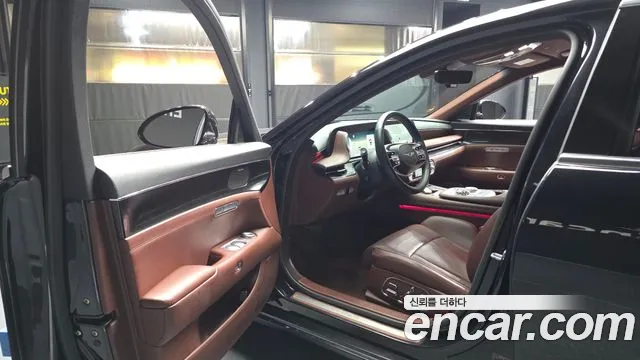 Genesis G90 Бензин 3.5 турбо AWD — Фото автомобиля 10