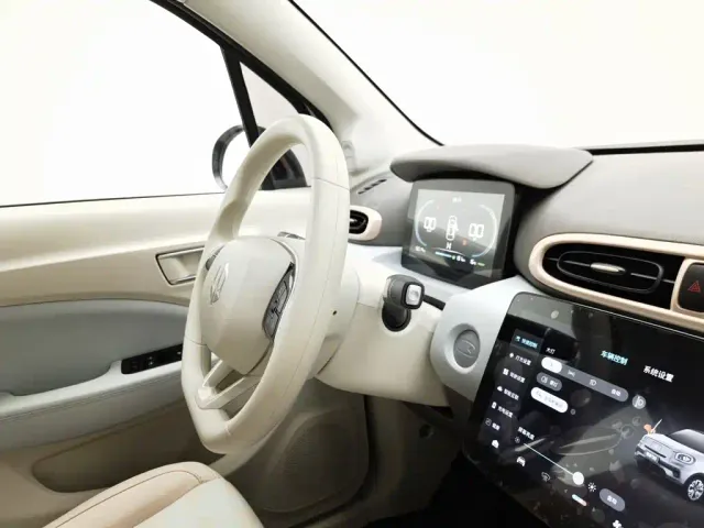 Leapmotor T03 — Фото автомобиля 22