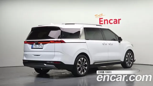 Kia Canival Carnival 4 поколение Дизель 9 мест Signature — Фото автомобиля 2