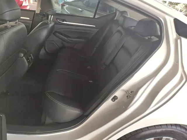 Nissan Teana — Фото автомобиля 12