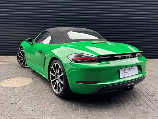 Porsche 718 — Фото автомобиля 11