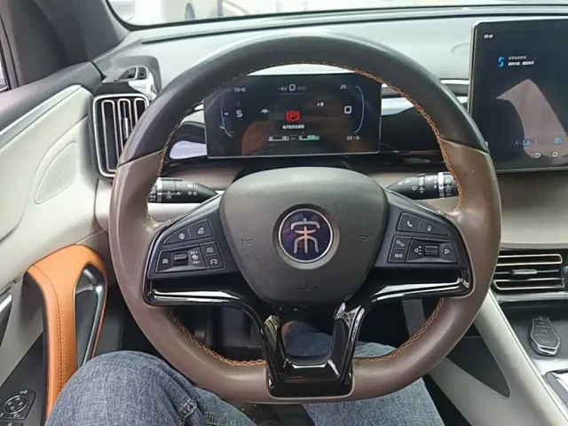 BYD Song Pro — Фото автомобиля 10
