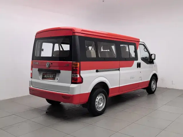Dongfeng Xiaokang C36 — Фото автомобиля 2