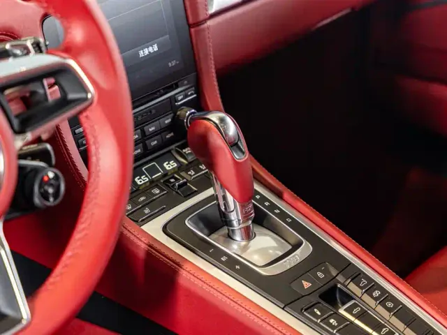 Porsche 718 — Фото автомобиля 13