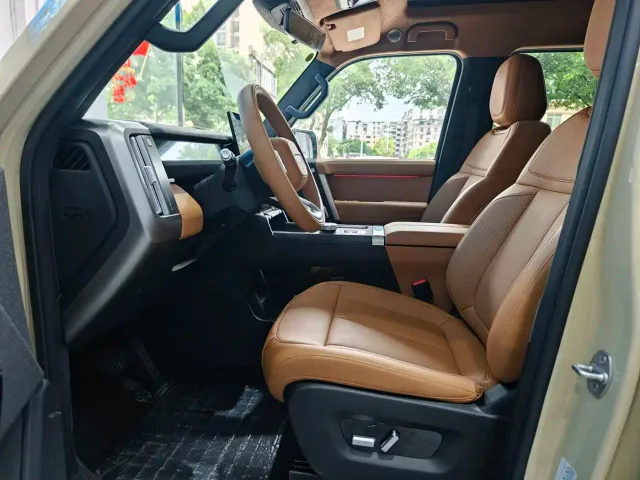 iCAR V27 — Фото автомобиля 8