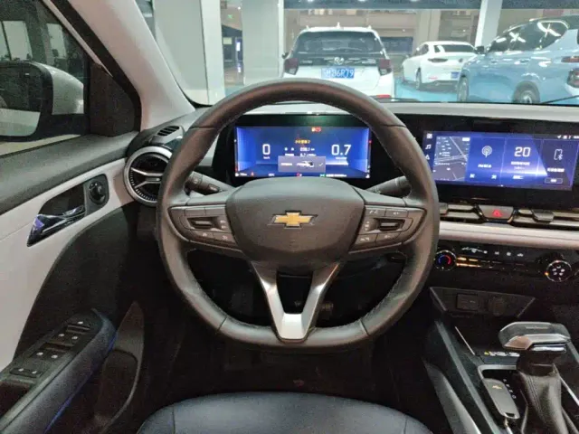 Chevrolet Monza — Фото автомобиля 10