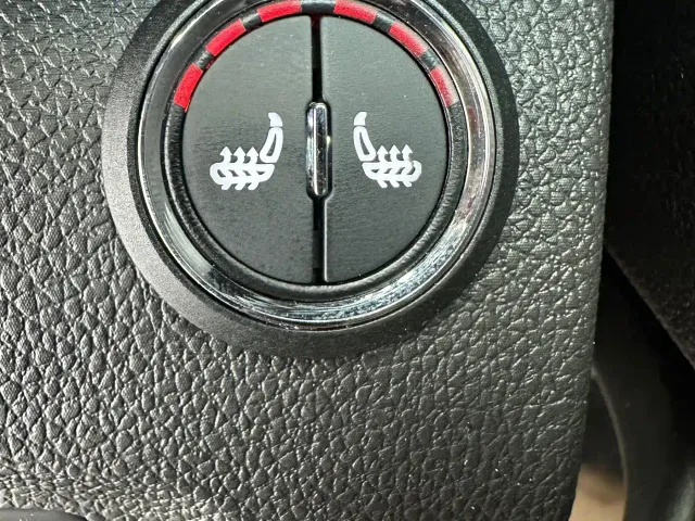 Chevrolet Orlando — Фото автомобиля 13