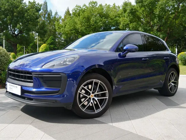 Фотография автомобиля — Porsche Macan