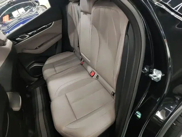 Geely Boyue L — Фото автомобиля 16