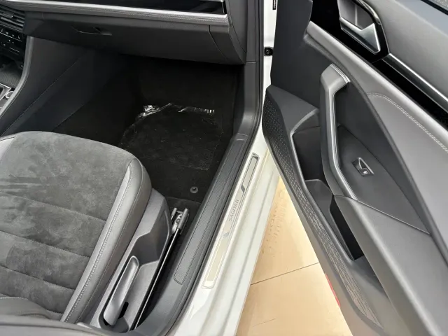 Volkswagen Sagitar — Фото автомобиля 12