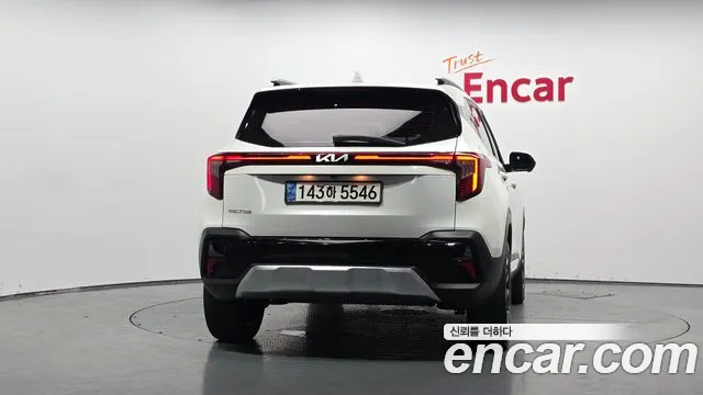 Kia Seltos Бензин 1.6 турбо 2WD — Фото автомобиля 4
