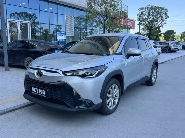 Фотография автомобиля — Toyota Frontlander