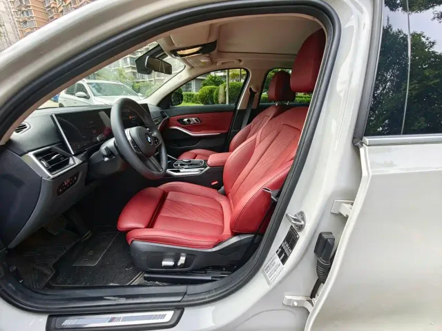 BMW 3 Series — Фото автомобиля 7