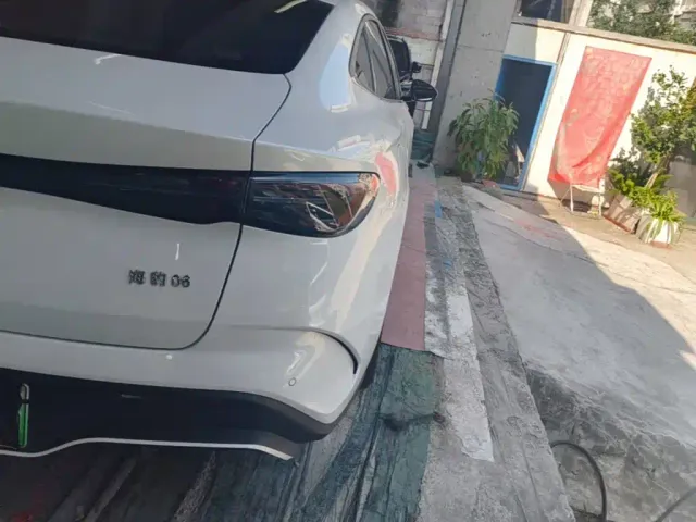BYD Seal 06 — Фото автомобиля 7