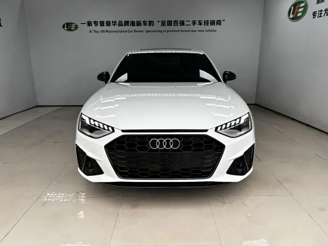 Audi A4L — Фото автомобиля 2