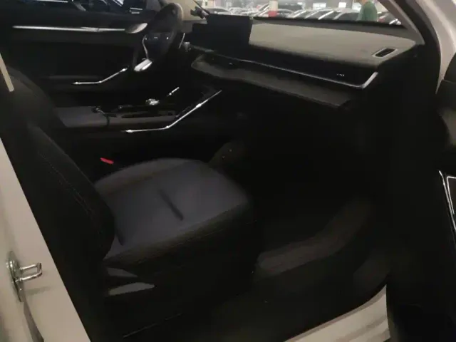 Haval H6 — Фото автомобиля 8