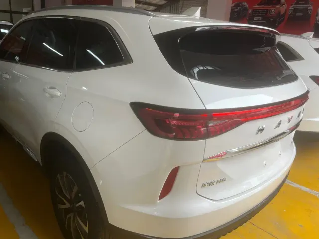 Haval H6 — Фото автомобиля 8
