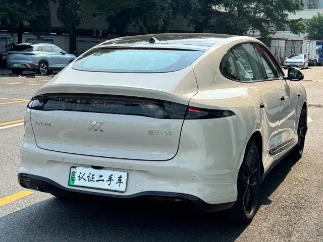 IM Motors LS6 — Фото автомобиля 23